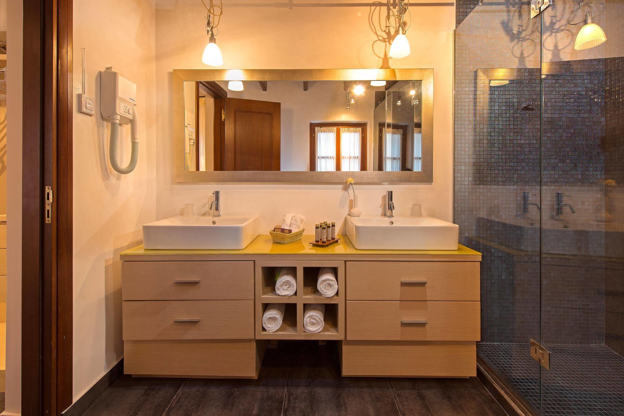 Rodos Niohori Elite Suites Boutique Hotel Rhodes City Kültér fotó